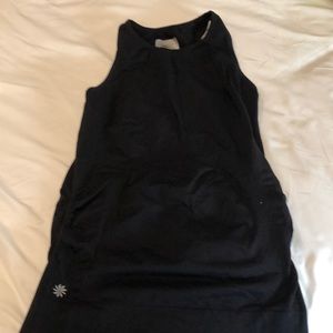 Athleta tank